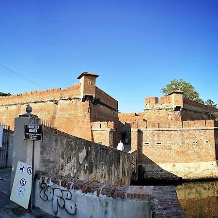 La Venezia'S Studio Flat リヴォルノ エクステリア 写真