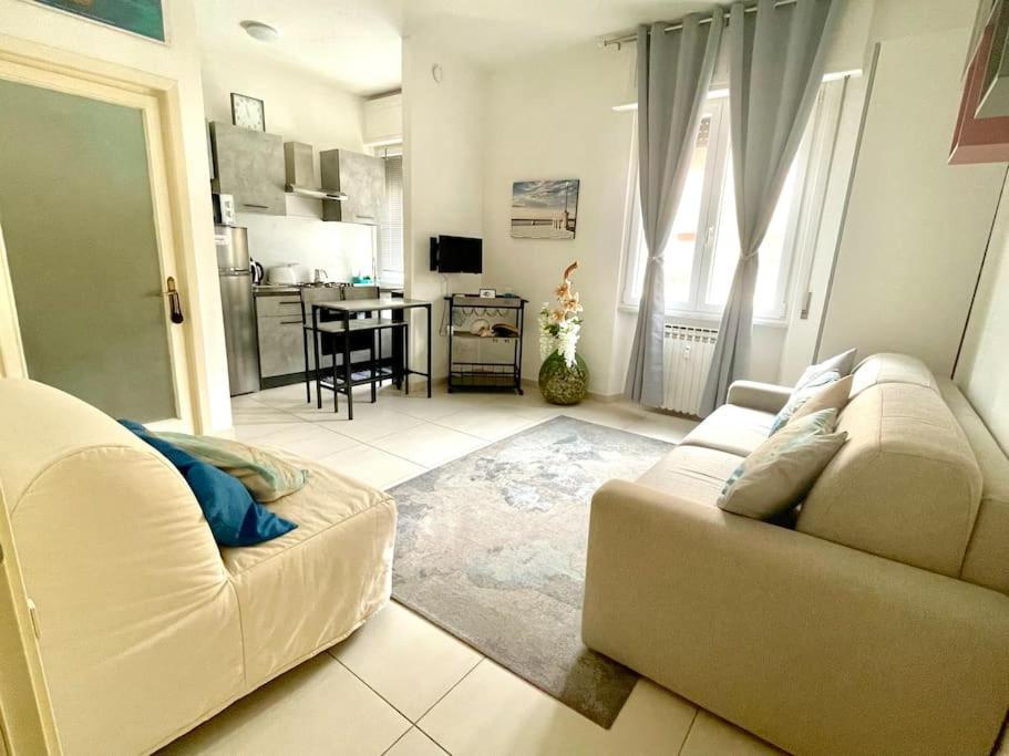 La Venezia'S Studio Flat リヴォルノ エクステリア 写真