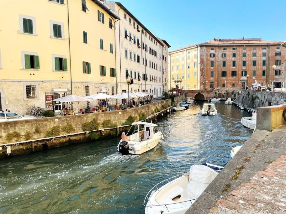La Venezia'S Studio Flat リヴォルノ エクステリア 写真